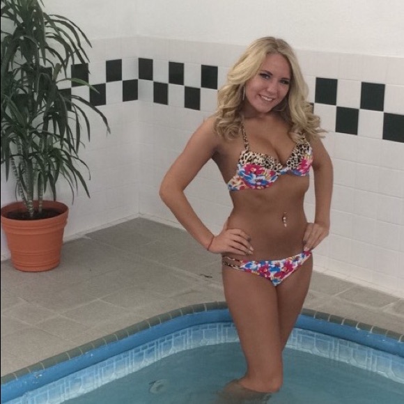 Meet Me ✨ - Picture 5 of 6